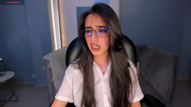 LarisaSmirnov online show from 10.03.25