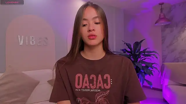 MaiaCollins online show from 09.30.25