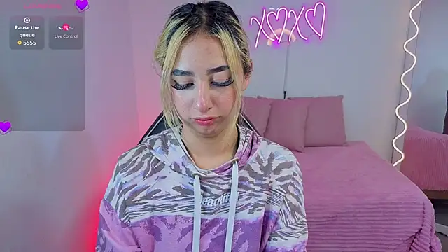 Malory tay1 online show from 09.30.25