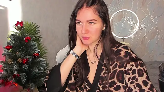 Snapshot of babyisperfect chatting on 12.17.25 babyisperfect online show from 12.17.25