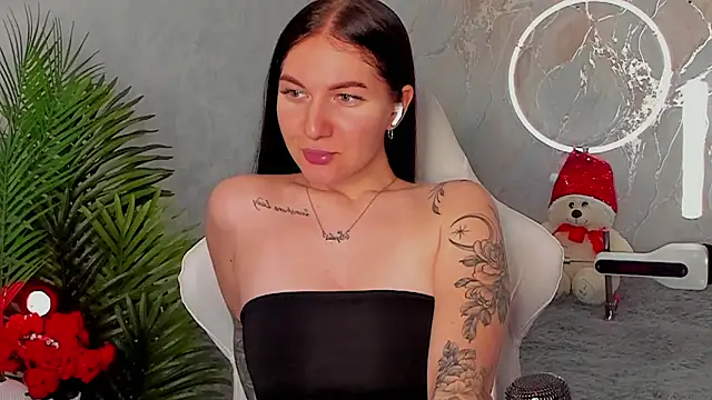 Snapshot of babyisperfect chatting on 02.03.26 babyisperfect online show from 02.03.26