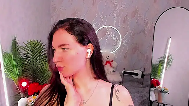 Snapshot of babyisperfect chatting on 02.28.26 babyisperfect online show from 02.28.26