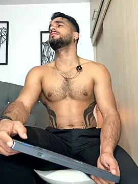 Maximiliano ford online show from 01.09.26