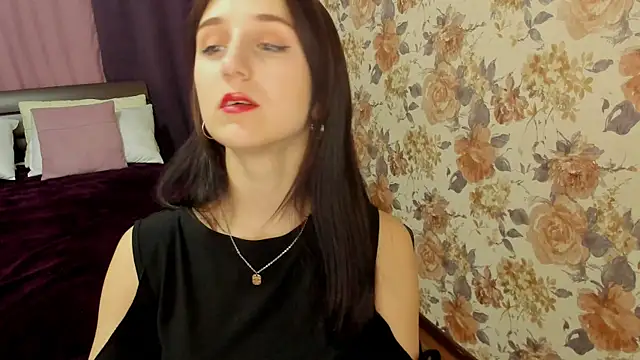 JulietMonli online show from 09.27.25