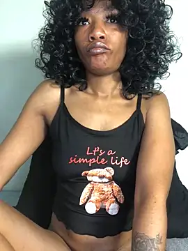 Snapshot of Miss__Mandy chatting on 09.13.25 Miss Mandy online show from 09.13.25