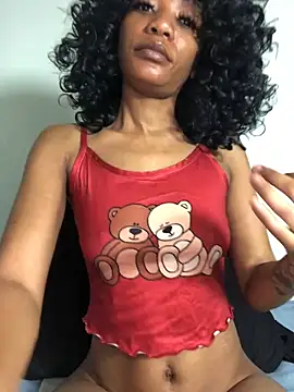 Snapshot of Miss__Mandy chatting on 10.27.25 Miss Mandy online show from 10.27.25