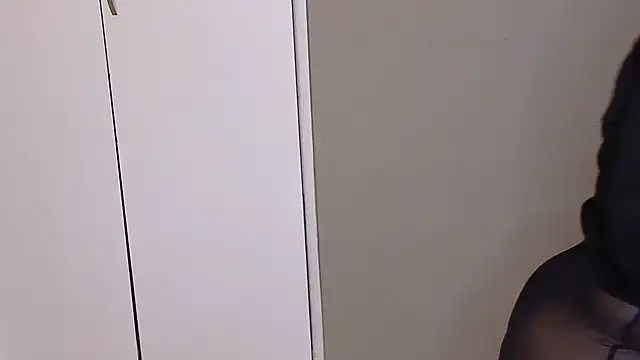 Snapshot of spicybootie chatting on 05.23.26 spicybootie online show from 05.23.26