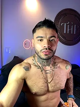 thiagoferrari2 online show from 10.11.25