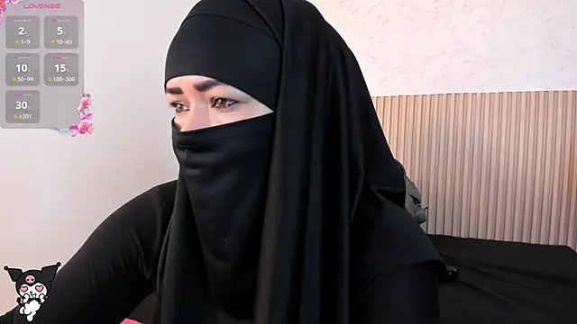 Layla arabelle online show from 06.09.26