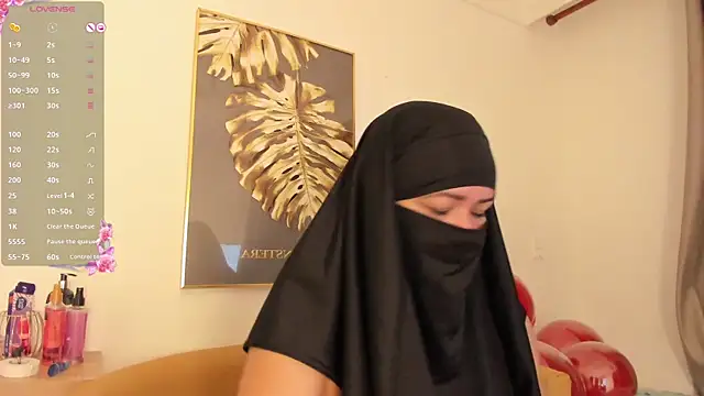 Layla arabelle online show from 07.05.26