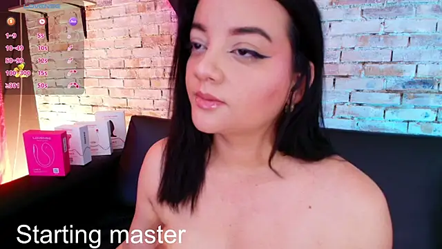 Snapshot of jessy_capelli chatting on 11.11.25 jessy capelli online show from 11.11.25