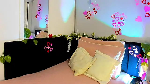 Snapshot of Zamantta chatting on 09.26.25 Zamantta online show from 09.26.25