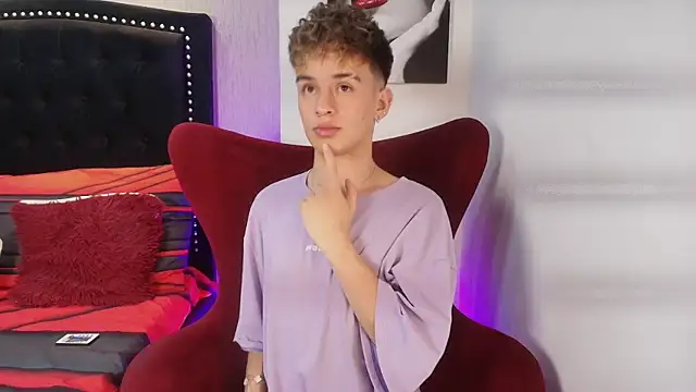 LiamWildx20 online show from 09.22.25