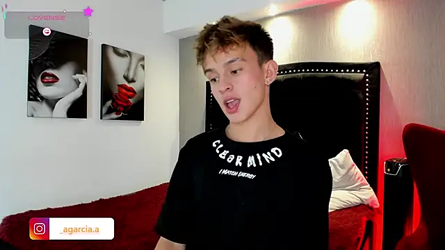 LiamWildx20 online show from 02.16.26