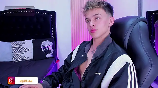 LiamWildx20 online show from 05.06.26