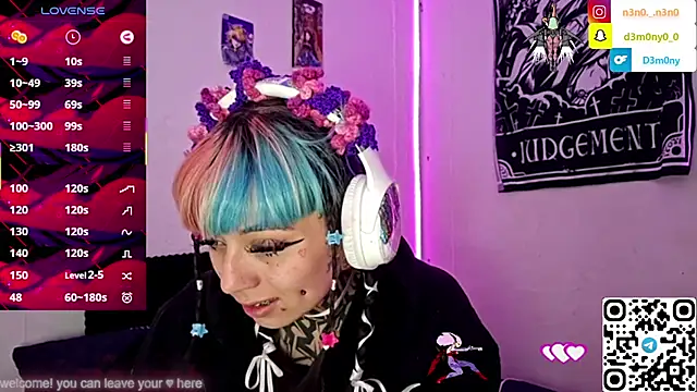 Snapshot of d3m0ny0_0 chatting on 11.29.25 d3m0ny0 0 online show from 11.29.25