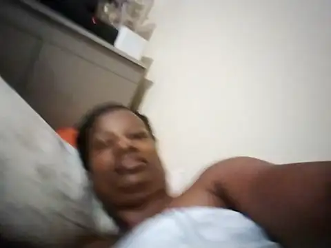 Snapshot of sexylira chatting on 02.08.26 sexylira online show from 02.08.26