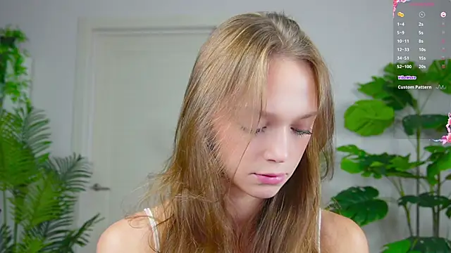 Sweet Piece online show from 09.21.25