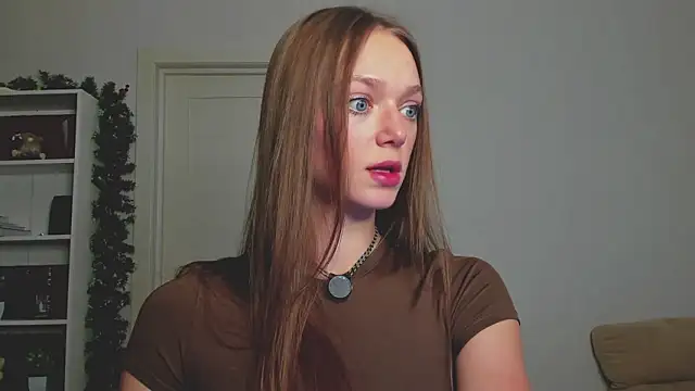 Snapshot of Sweet_Piece chatting on 02.01.26 Sweet Piece online show from 02.01.26