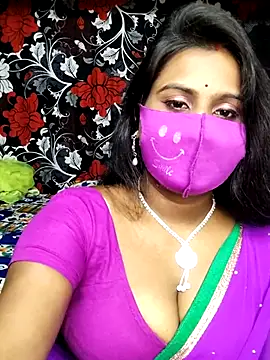 Snapshot of hotshilpa chatting on 11.04.25 hotshilpa online show from 11.04.25