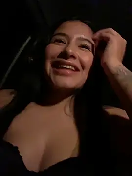 andrea gomes  online show from 10.12.25