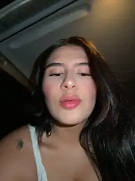 andrea gomes  online show from 04.30.26