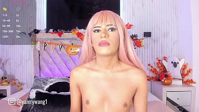 Snapshot of Taylor_Harveey chatting on 10.15.25 Taylor Harveey online show from 10.15.25