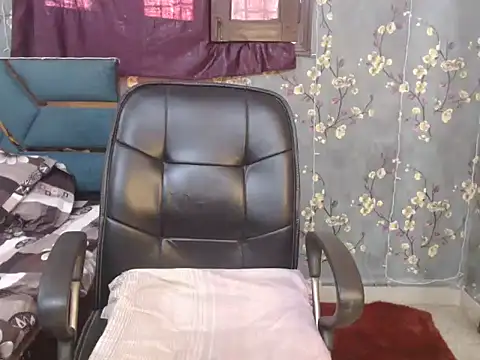 Snapshot of xnx_nikki chatting on 11.03.25 xnx nikki online show from 11.03.25