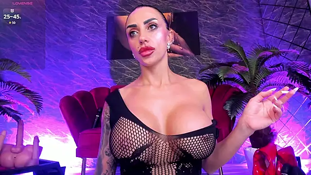 IzabelaTessa online show from 06.15.26