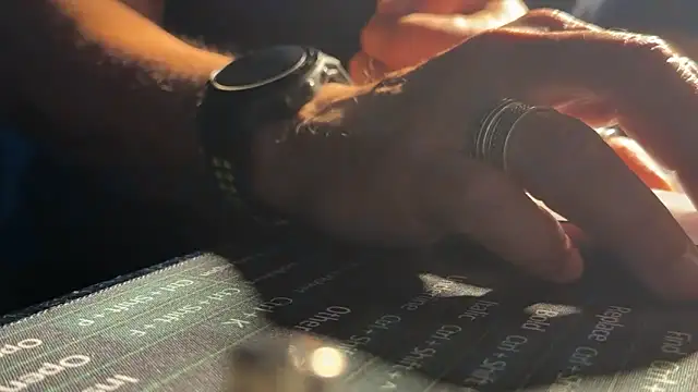 Max 965 online show from 12.19.25