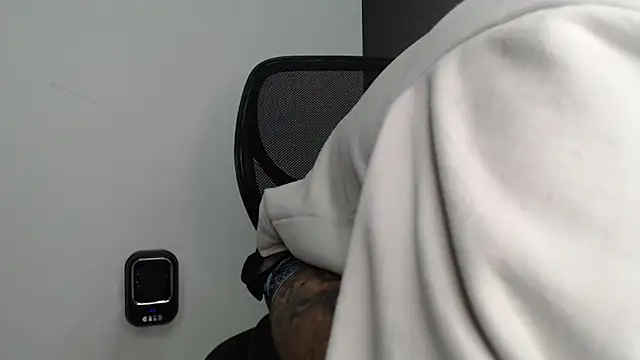 bigdick monster1 online show from 10.15.25