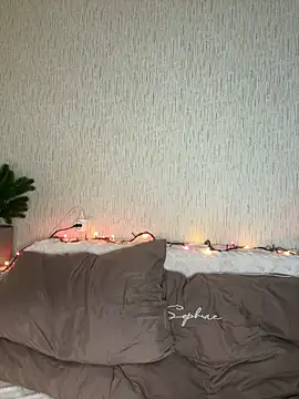 Ariana Sanderss online show from 12.21.25