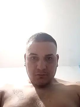 Snapshot of calfran chatting on 09.28.25 calfran online show from 09.28.25