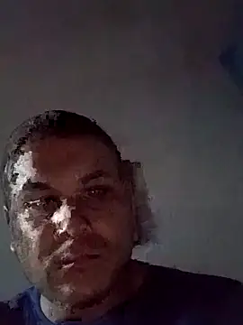 Snapshot of calfran chatting on 10.19.25 calfran online show from 10.19.25