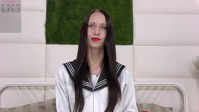 TaraHarris online show from 10.12.25