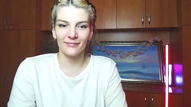 VanessaRey  online show from 03.08.26