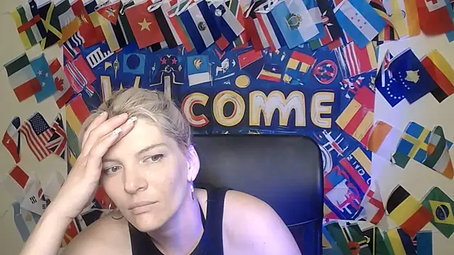 Snapshot of VanessaRey_ chatting on 06.09.26 VanessaRey online show from 06.09.26