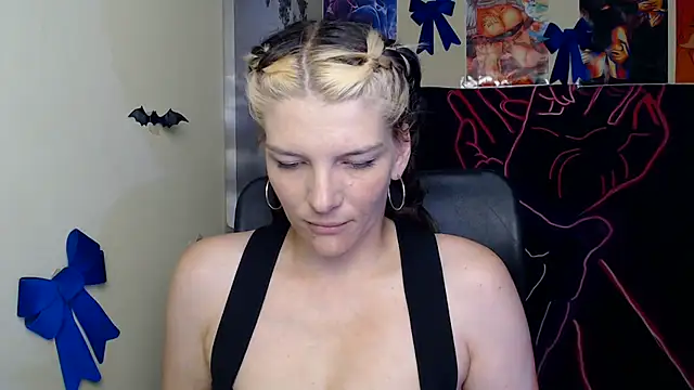 VanessaRey  online show from 06.25.26