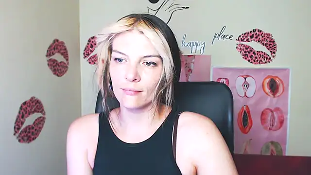 VanessaRey  online show from 06.26.26