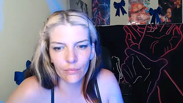 VanessaRey  online show from 07.12.26