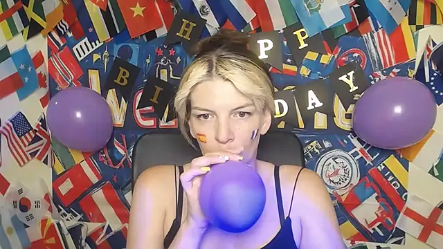 VanessaRey  online show from 07.14.26