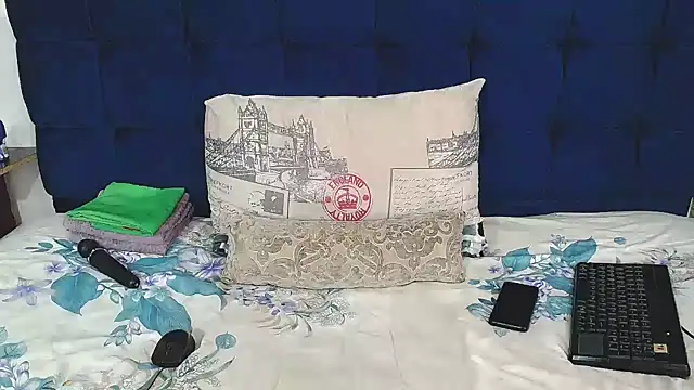 AriesCake online show from 01.07.26