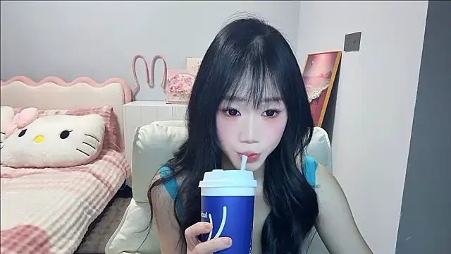 Snapshot of suyaoyao-x chatting on 03.14.26 suyaoyao-x online show from 03.14.26