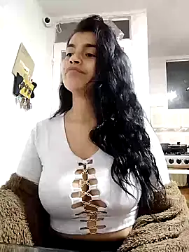 AlanaHotxx online show from 03.20.25