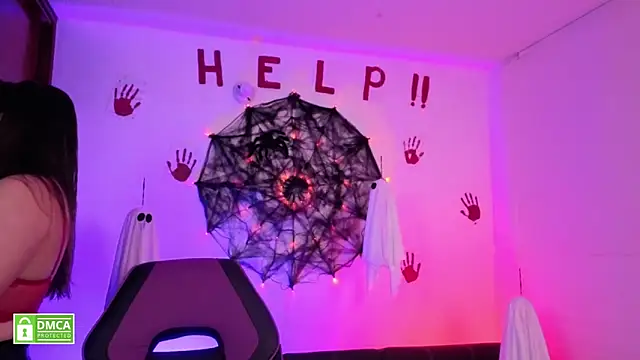 Taiga Cute online show from 10.27.25