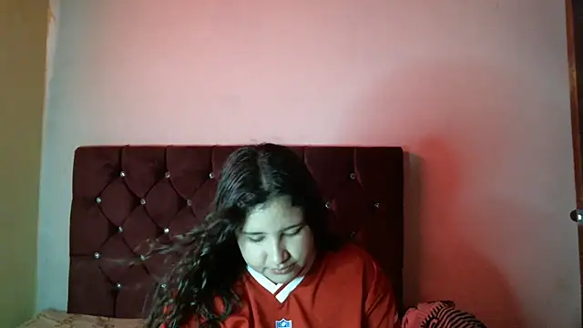 Snapshot of Valeria_Tiffany chatting on 11.14.25 Valeria Tiffany online show from 11.14.25