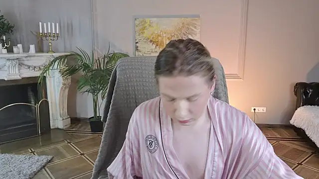 Snapshot of Jes_Solar chatting on 06.30.26 Jes Solar online show from 06.30.26