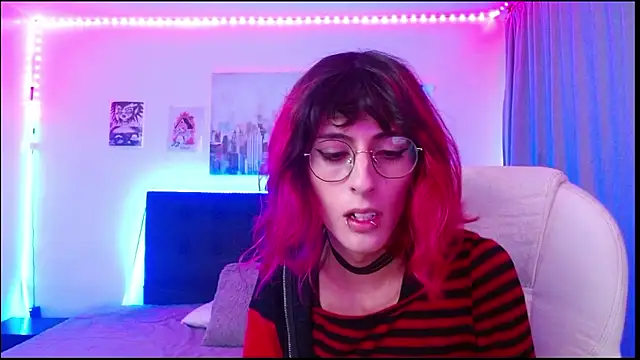 goth minerva online show from 01.08.26