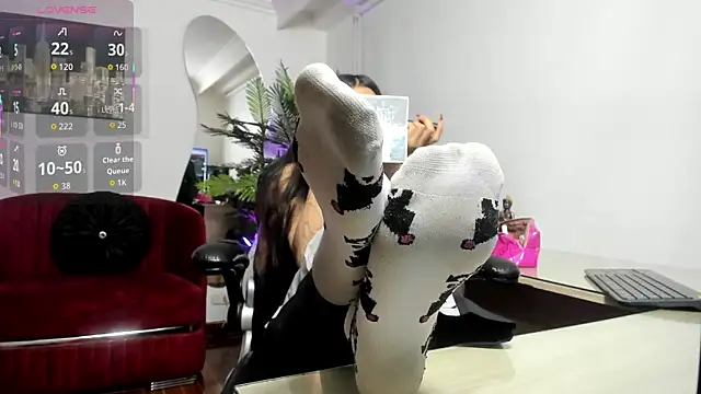 Laila Angels online show from 09.11.25