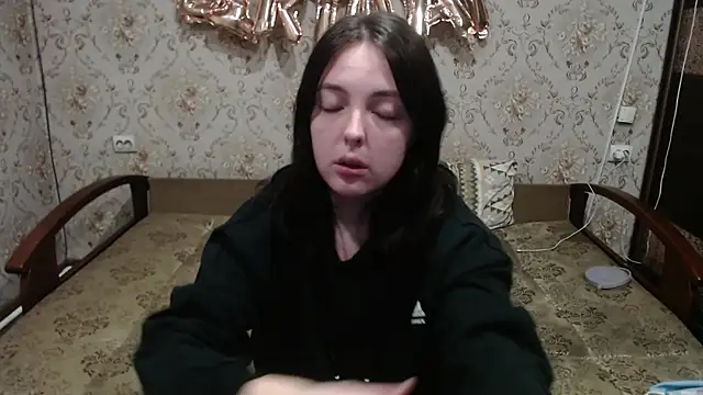 Snapshot of Soffia_XO chatting on 10.26.25 Soffia XO online show from 10.26.25